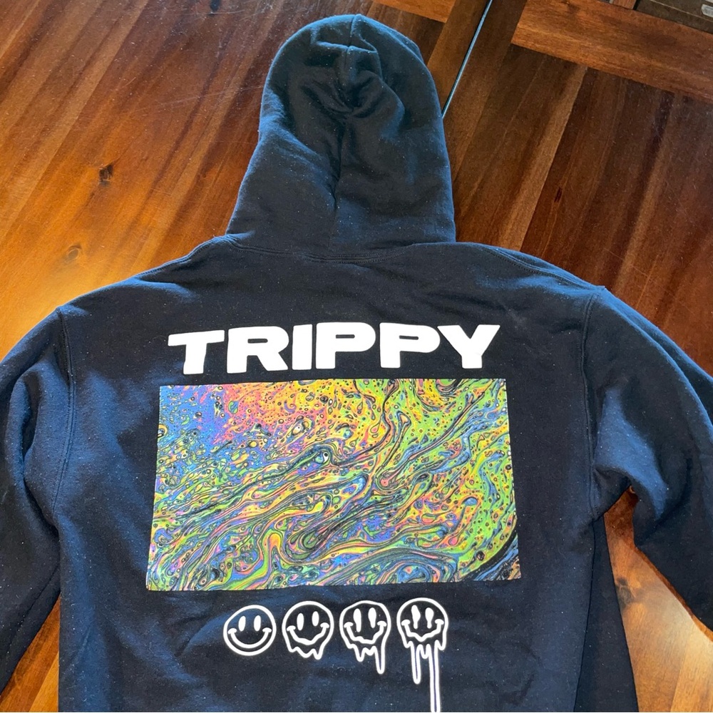 Trippy Hoodie!!